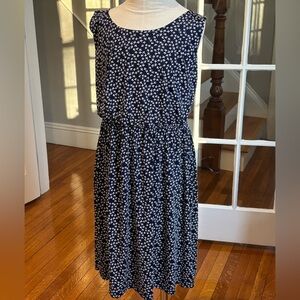 Kaileigh Navy and White Floral Dress